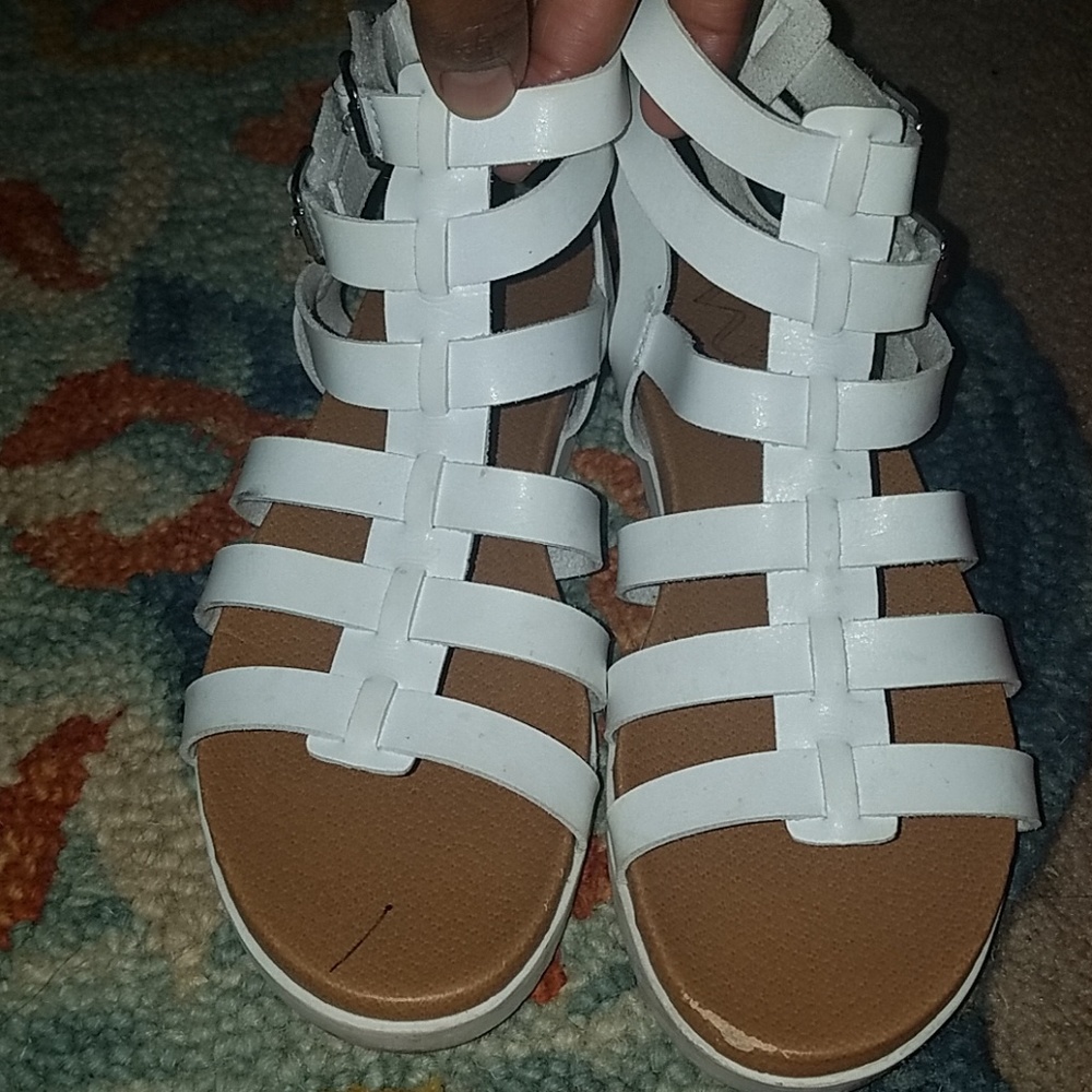 Nina sandals